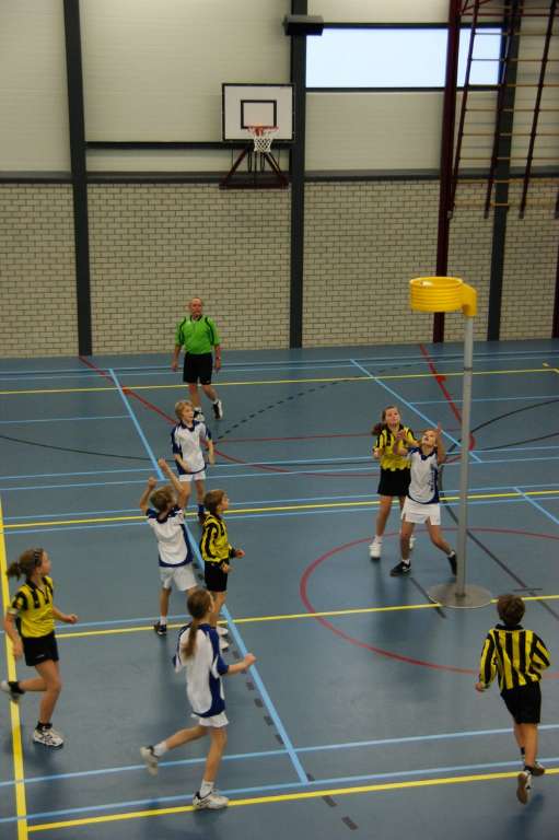 Korfbal E1  13 november-13.JPG